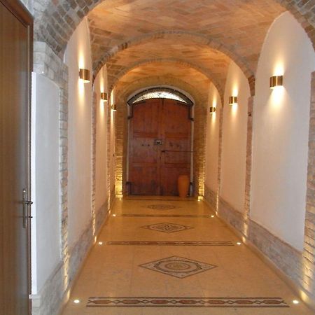 Antica Interamnia Bed & Breakfast Teramo Exterior foto